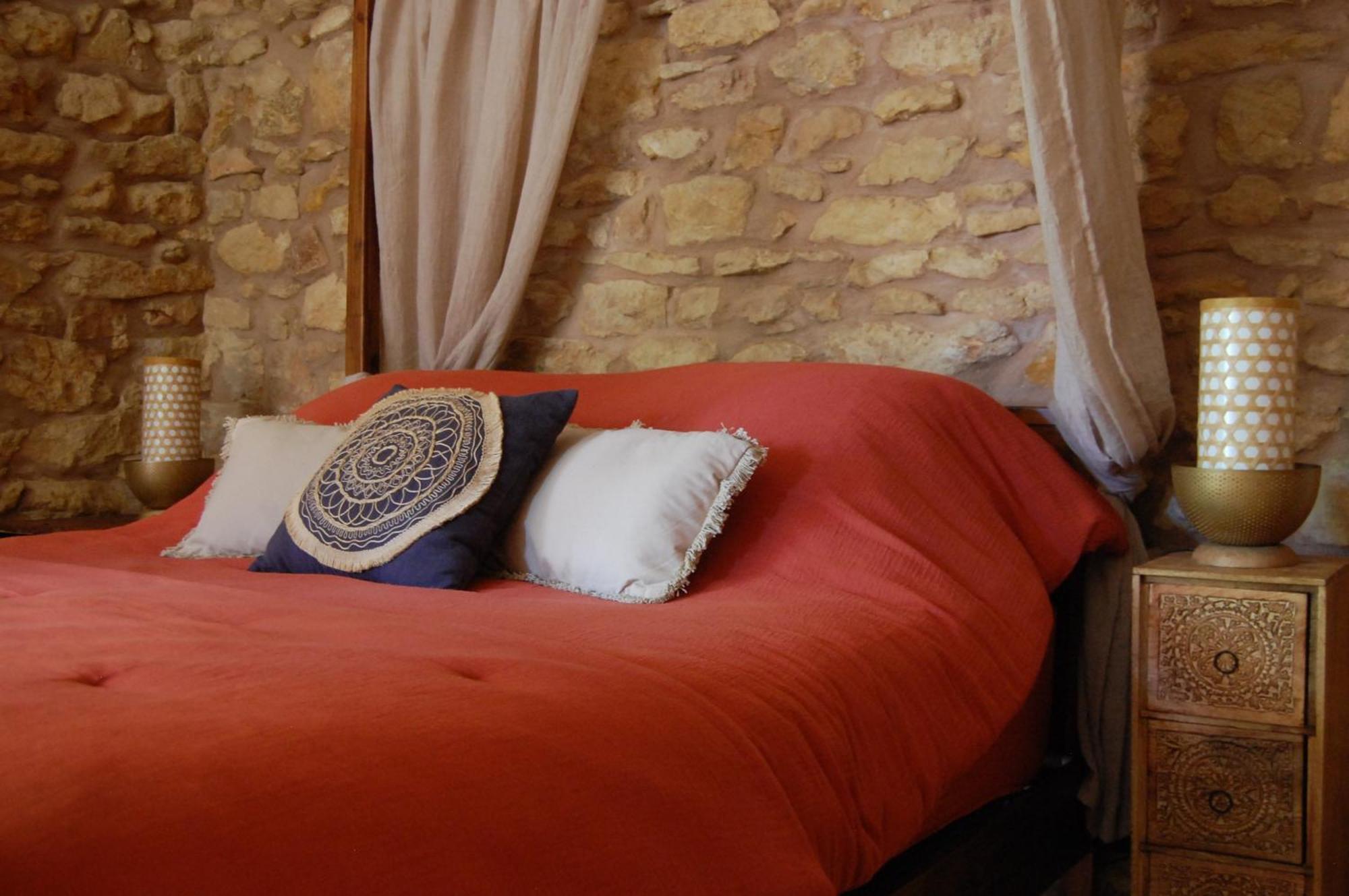 La Bucolique, Chambres Et Jardin D'Hotes Sabran ภายนอก รูปภาพ