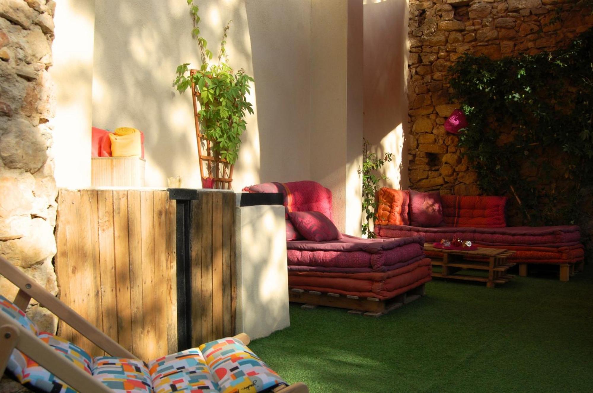 La Bucolique, Chambres Et Jardin D'Hotes Sabran ภายนอก รูปภาพ